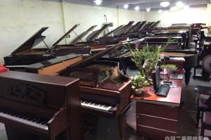 回收旧钢琴回收价格表集（回收老旧钢琴）